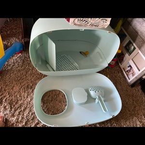 MSI Cat litter box BRAND NEW